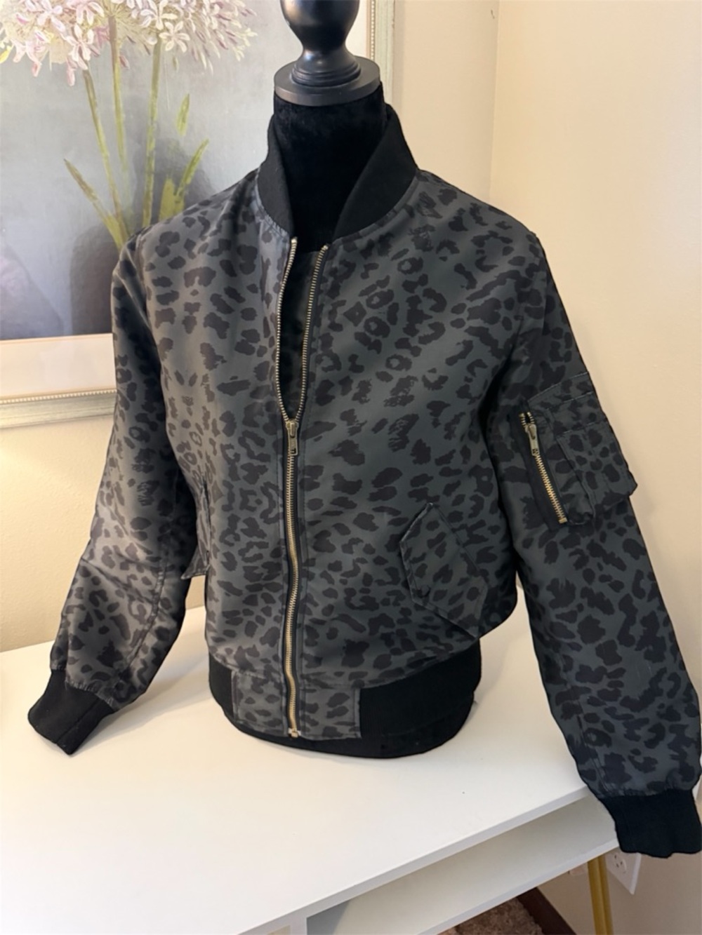 CHRLDR Woman's Black Gray Leopard-Print Bomber Jacket